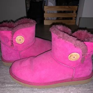 Pink Ugg’s